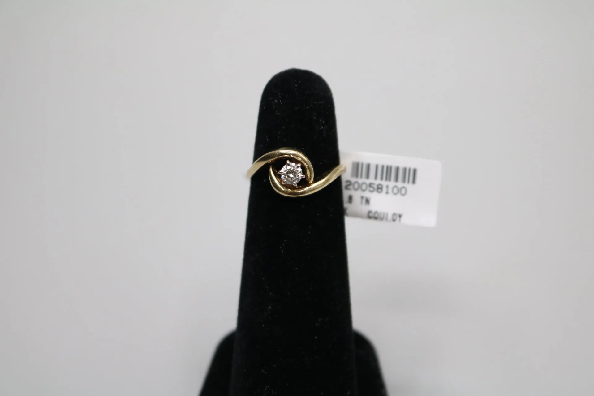 14K Yellow Gold Diamond Solitaire Bypass Ring (0.18 CTW) (Size 5 1/2)